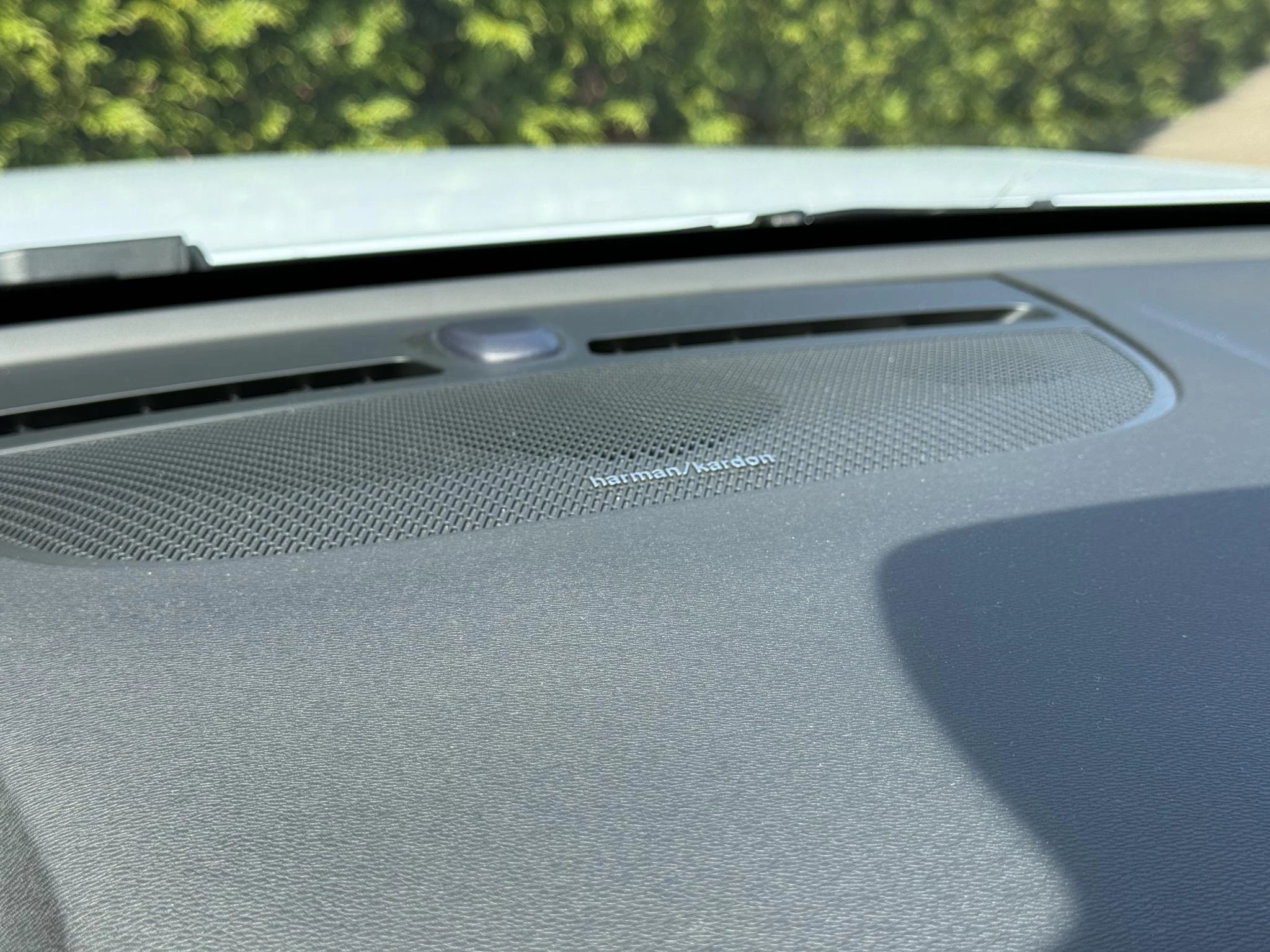 Volvo-XC40-image-17