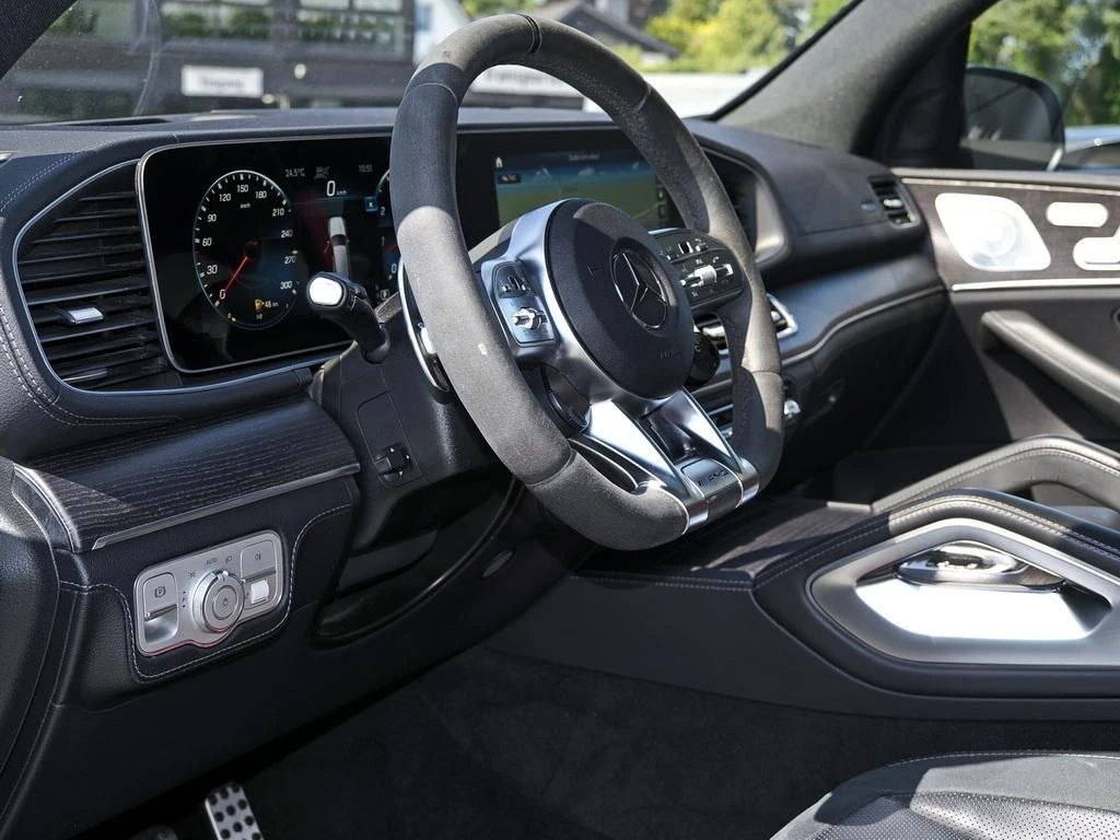 Mercedes-AMG-GLE 63 AMG-image-9