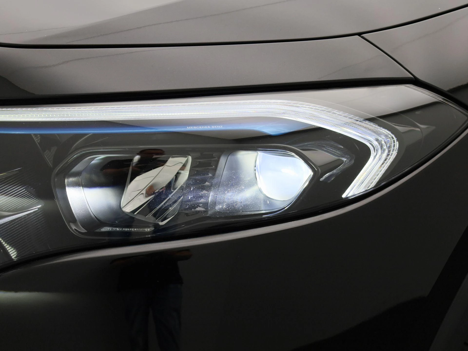 Mercedes-Benz-EQA-image-15