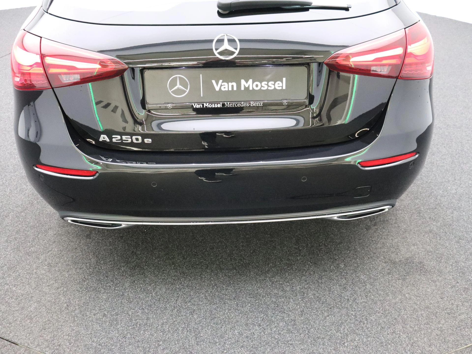 Mercedes-Benz Classe A 250 e Business Solution + CARPLAY + LED + CAMERA +