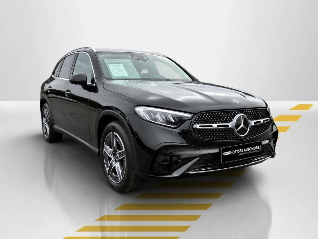 Mercedes-Benz-GLC 300 d-image-17