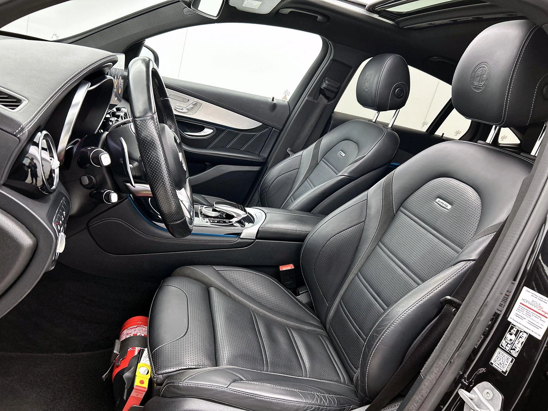 Mercedes-Benz-GLC-image-52