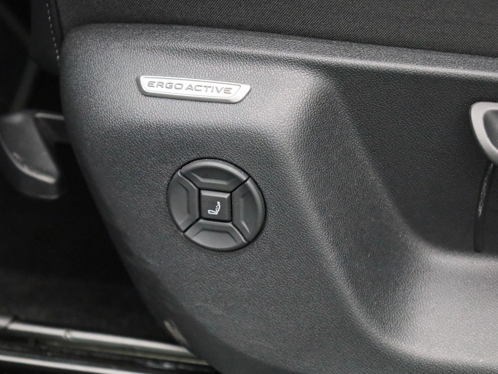 Volkswagen Tayron 1.5 eHybrid R-Line Edition 204 PK|