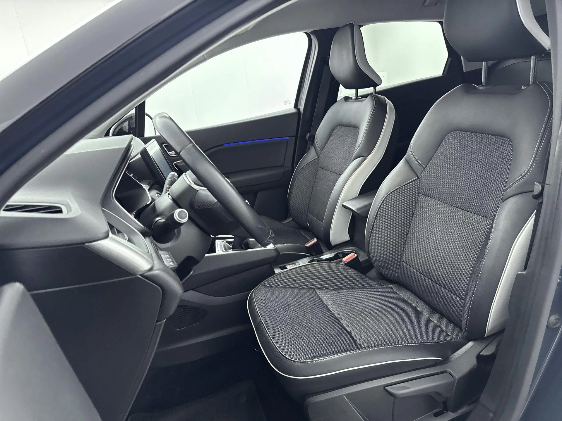 Renault-Captur-image-17