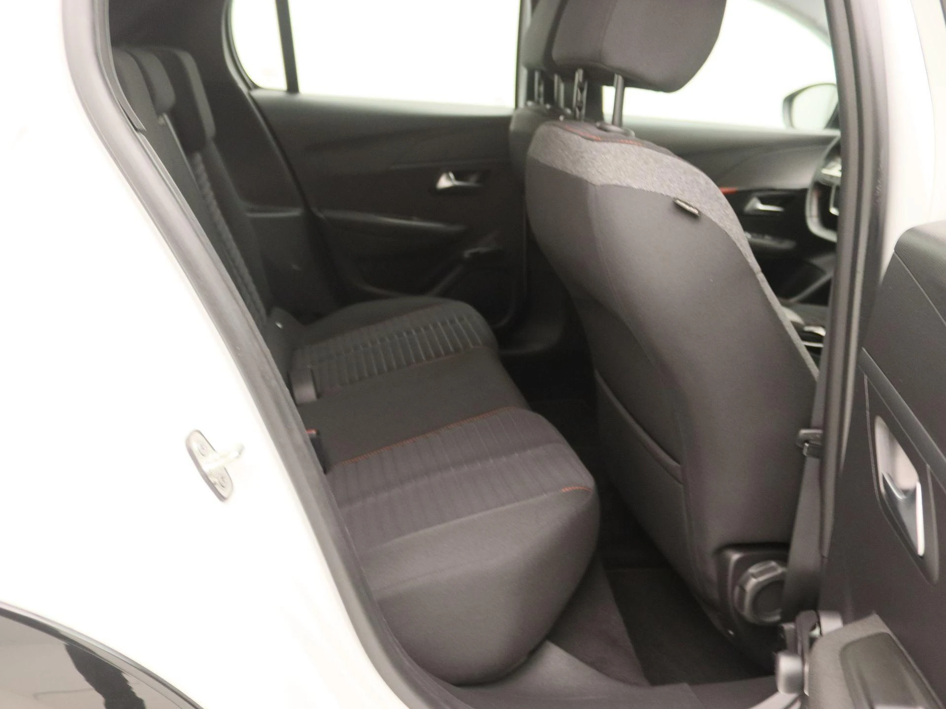 Peugeot e-208 EV Allure 50 kWh