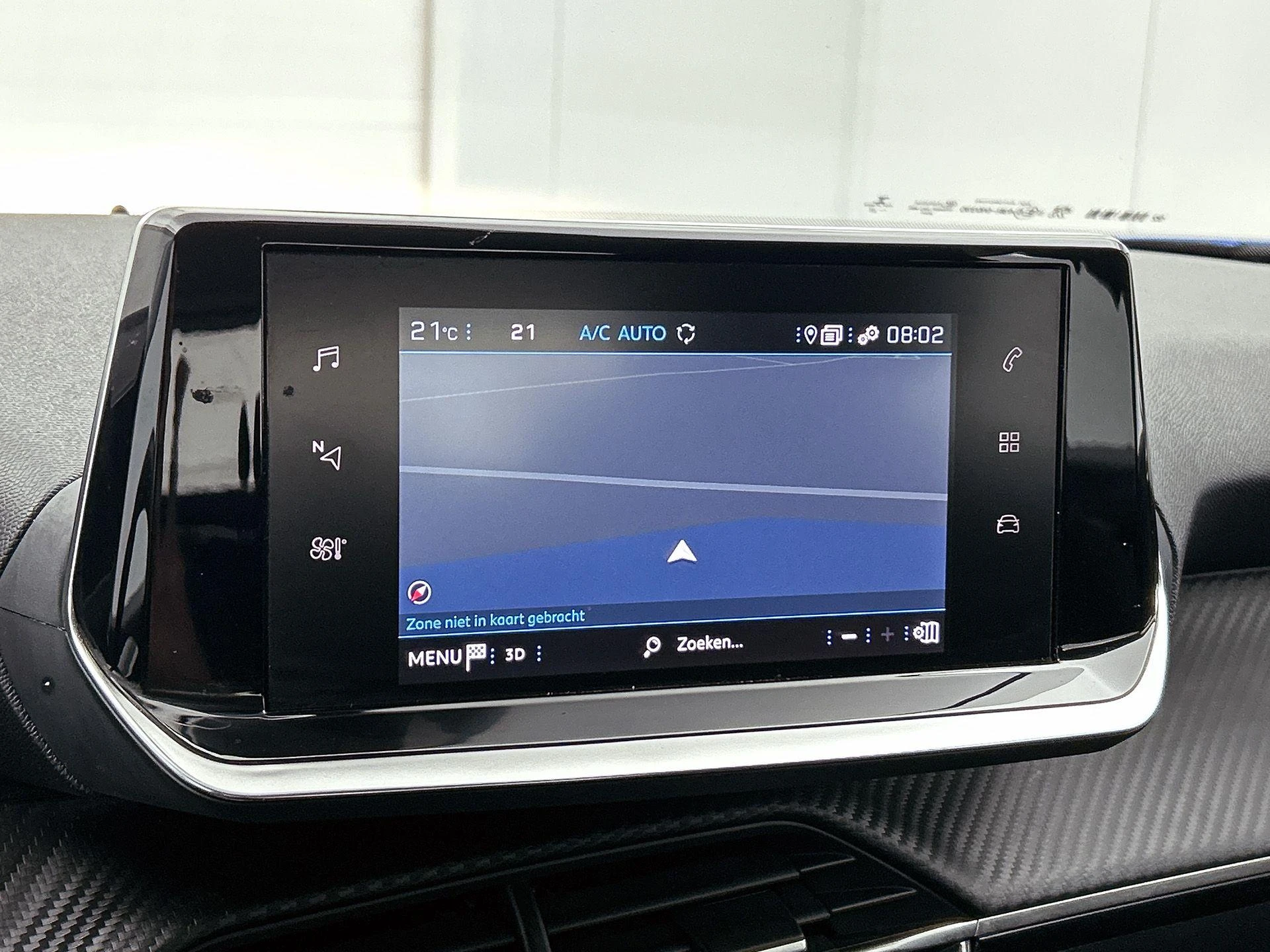 Peugeot-2008-image-8