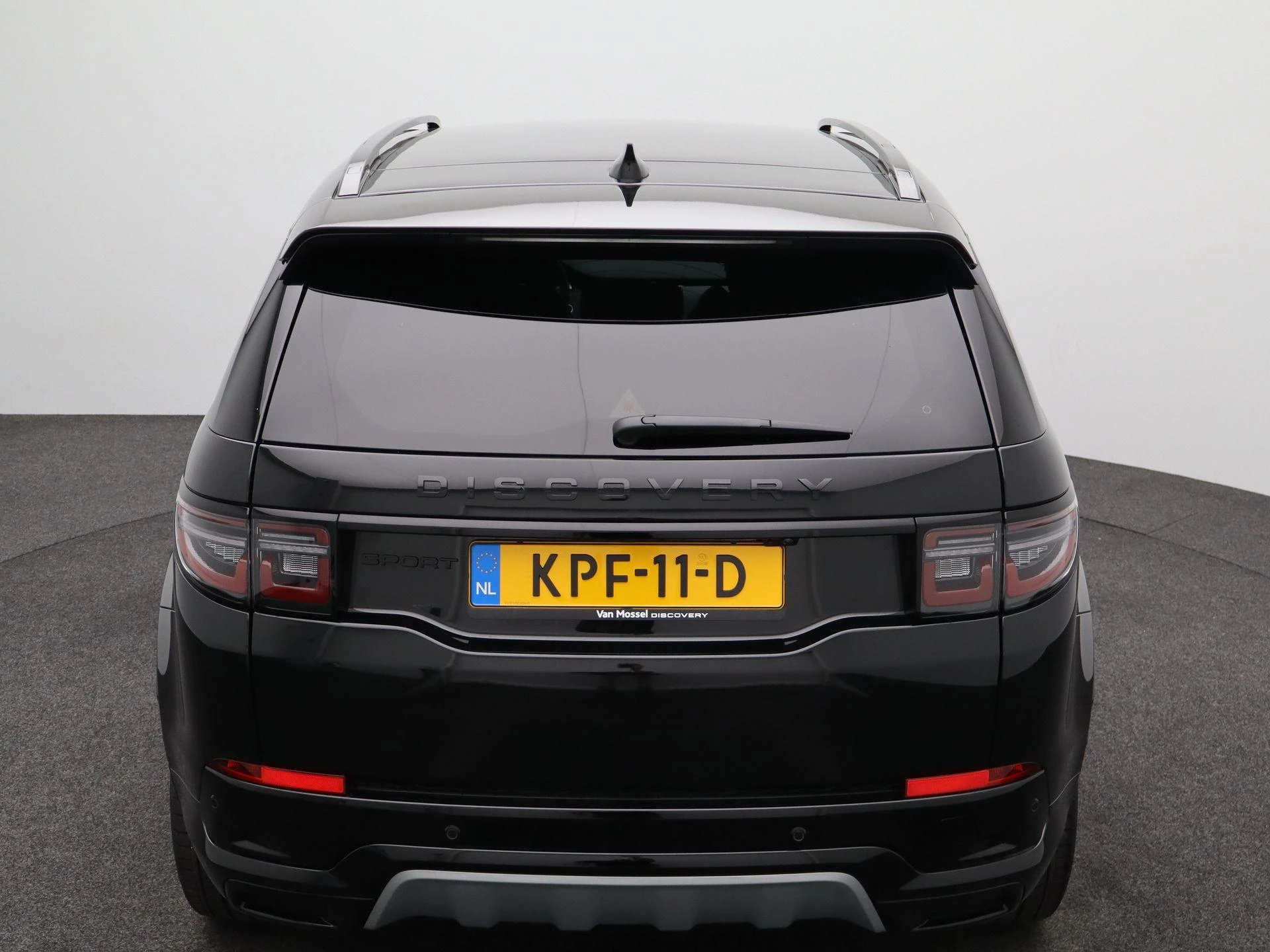 Land Rover-Discovery Sport-image-39