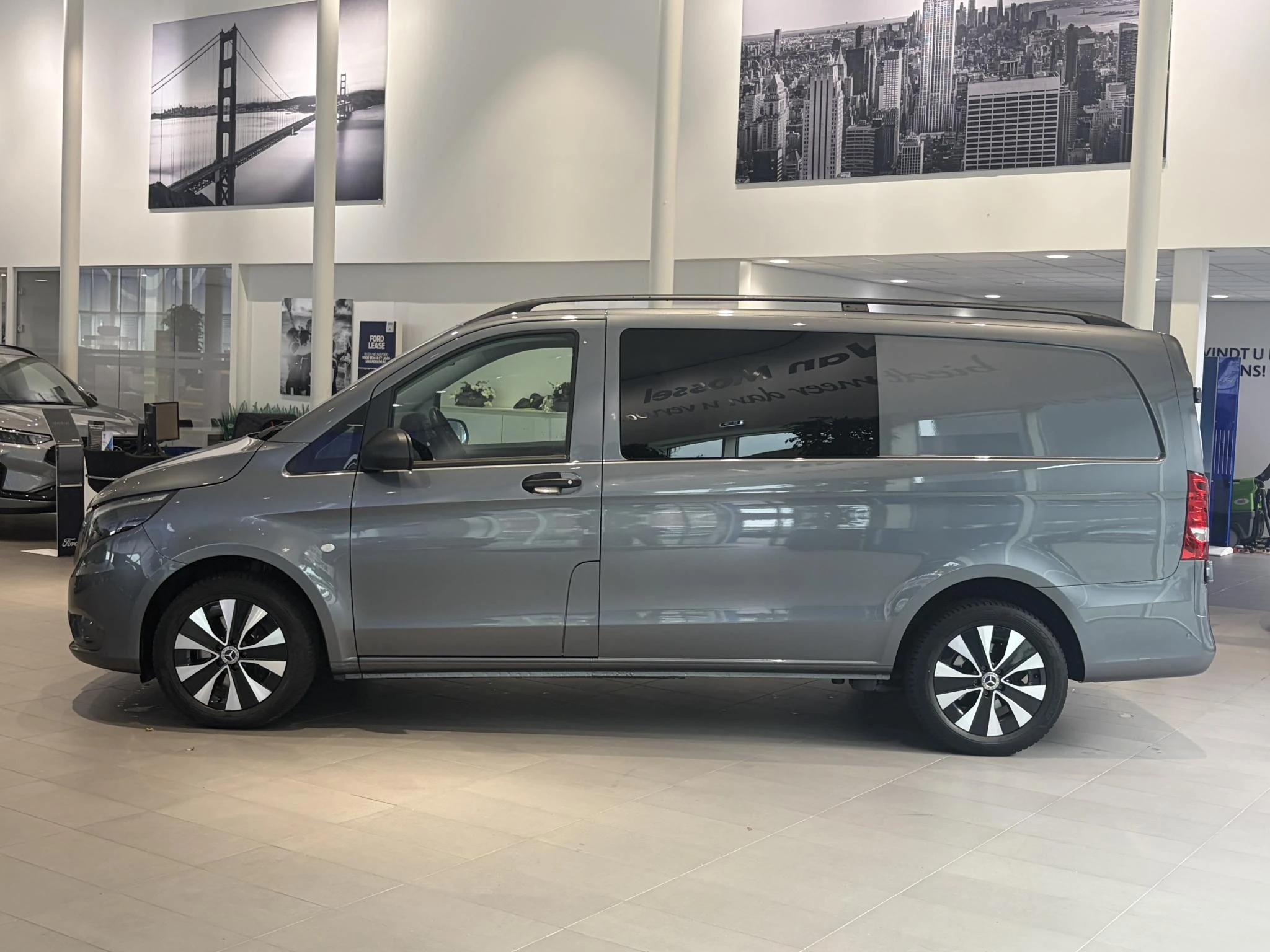 Mercedes-Benz-Vito-image-1