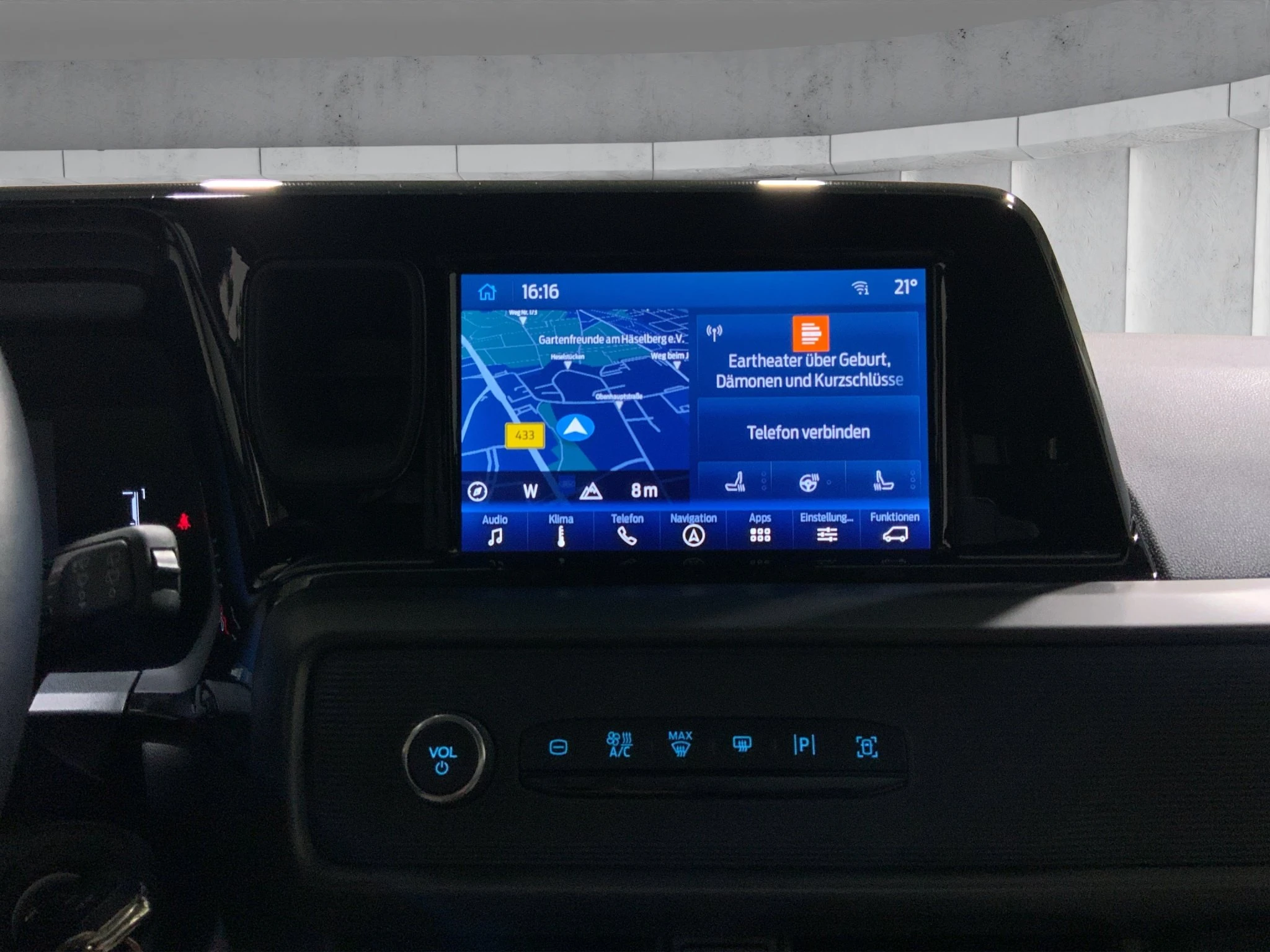 Ford-Tourneo Courier-image-14
