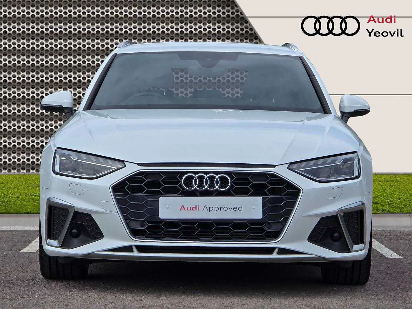 Audi-A4-image-6