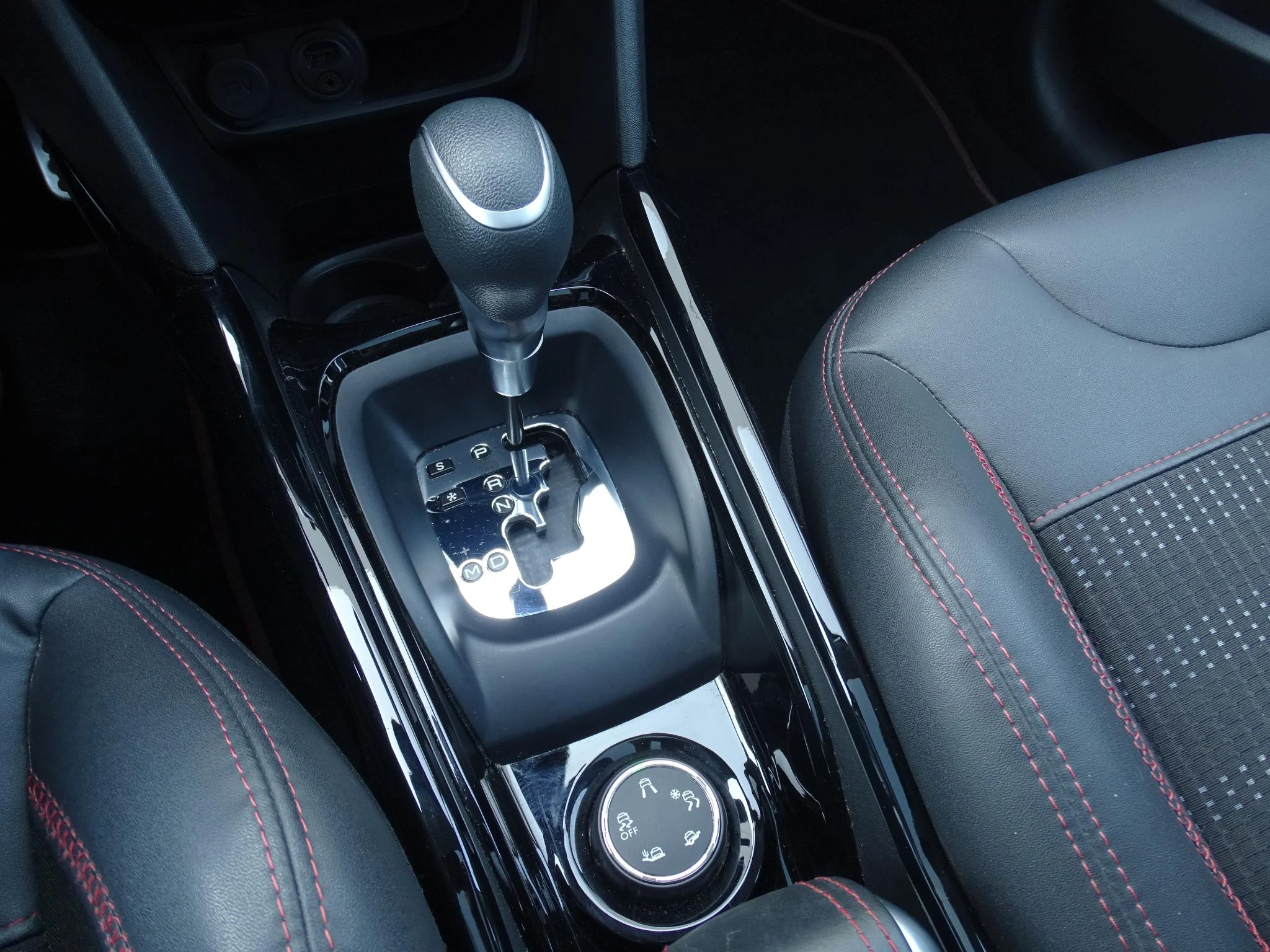 Peugeot 2008 1.2T GT Line automaat