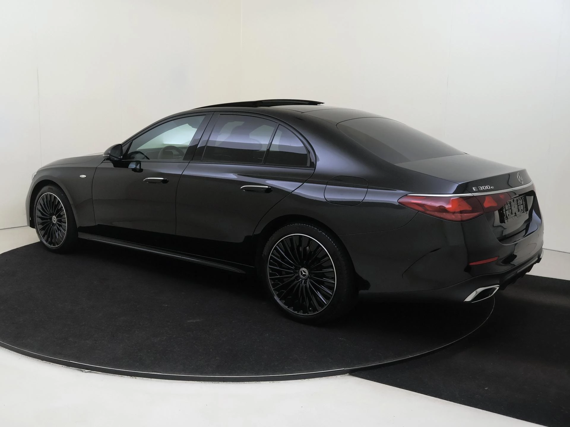 Mercedes-Benz E-Klasse 300 e Sport Edition