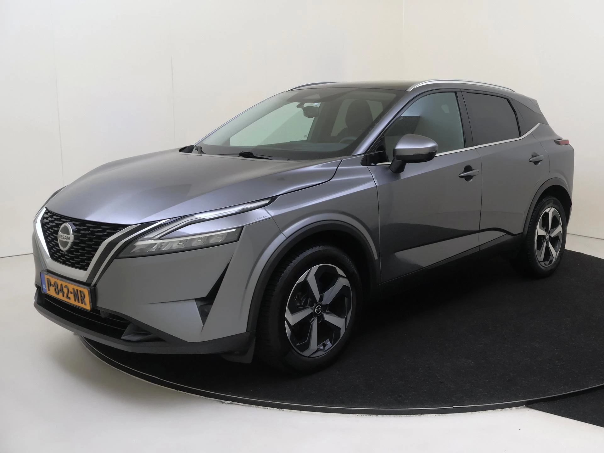 Nissan-QASHQAI-image-0