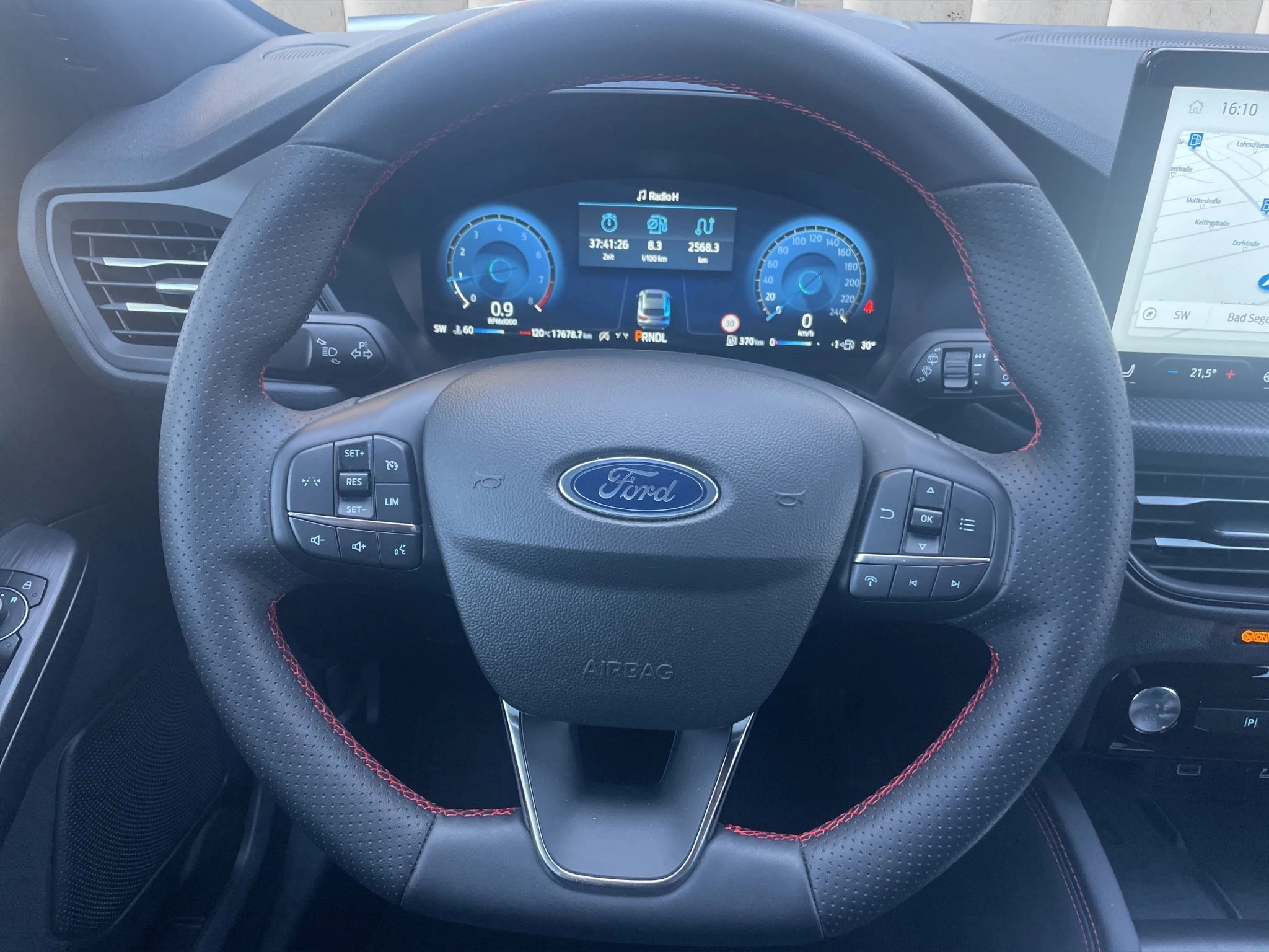 Ford Kuga ST-Line Aut.*KAM*LED-MATRIX*NAVI*GRA*WINTER-PKT.