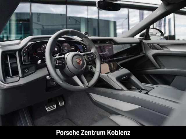 Porsche Cayenne Coupe Electric -