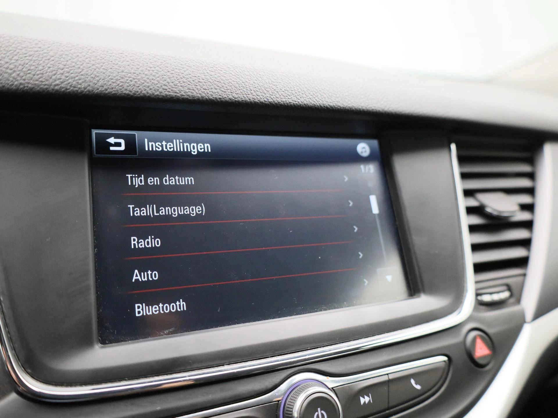 Opel-Astra-image-27