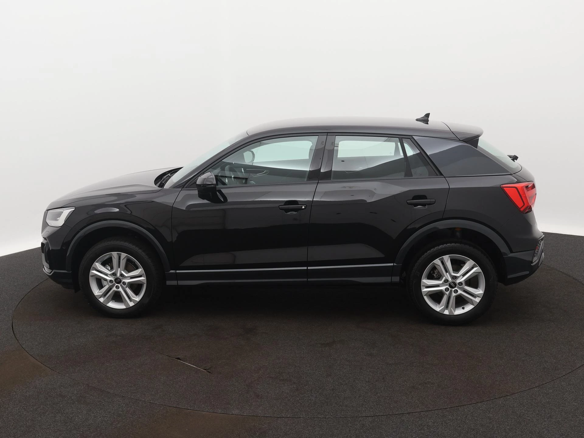 Audi-Q2-image-2