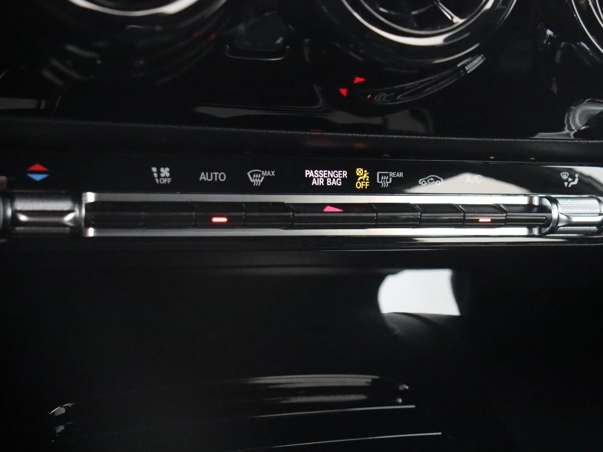 Mercedes-Benz-A-Klasse-image-19