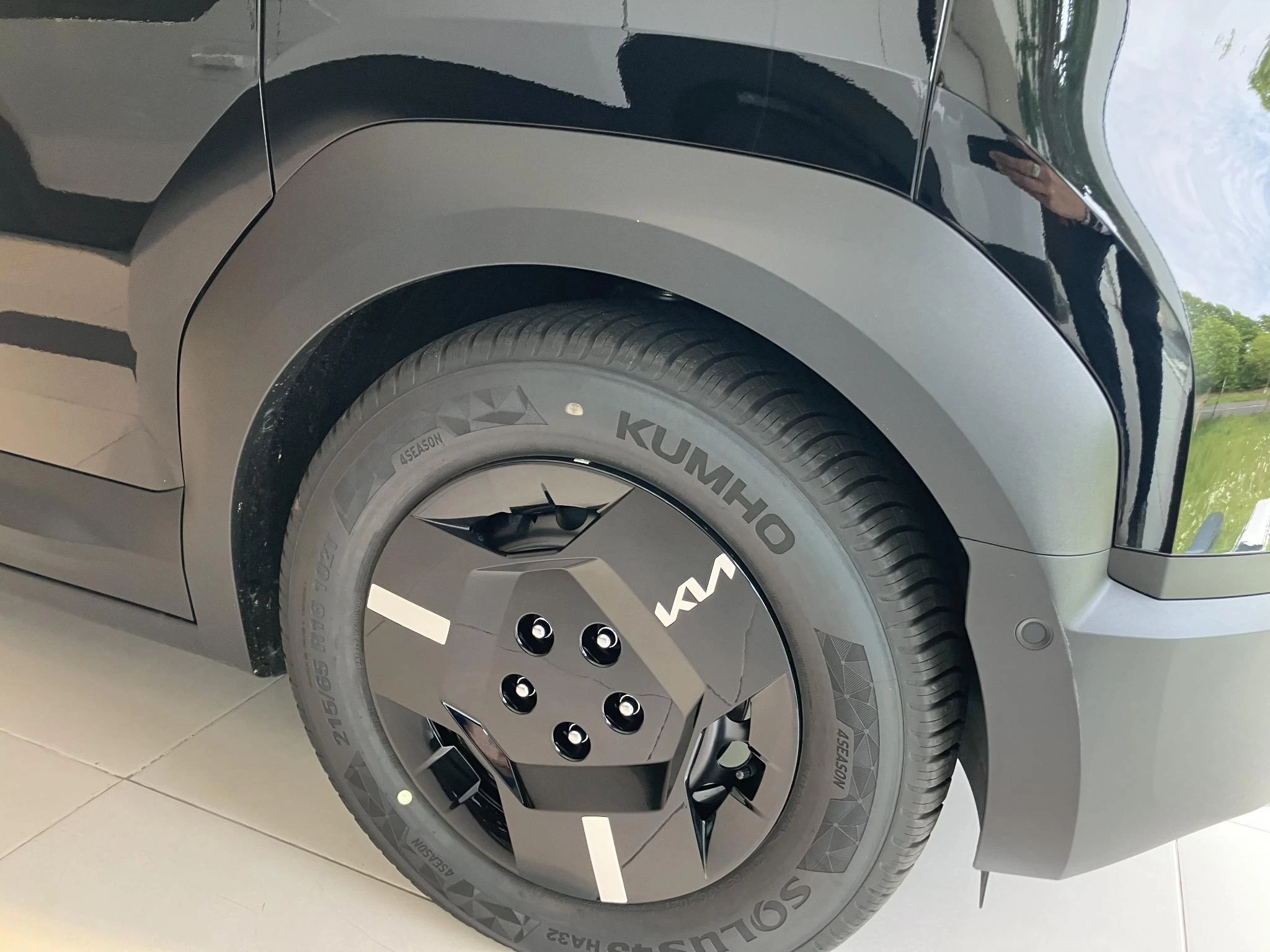 Kia-PV5-image-5