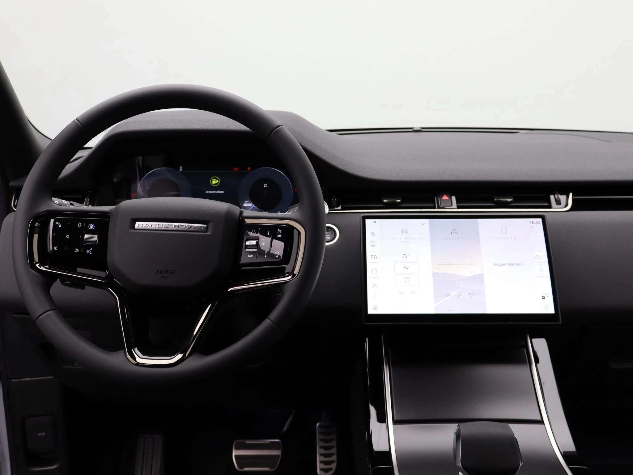 Land Rover-Range Rover Evoque-image-6