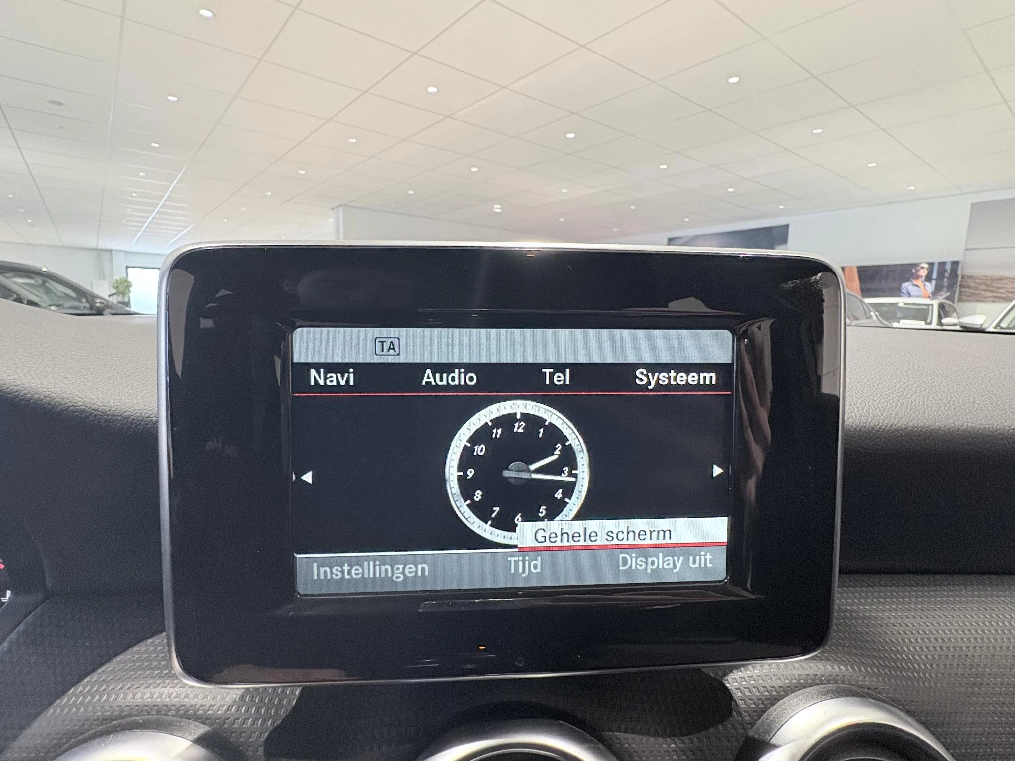 Mercedes-Benz-A-Klasse-image-23