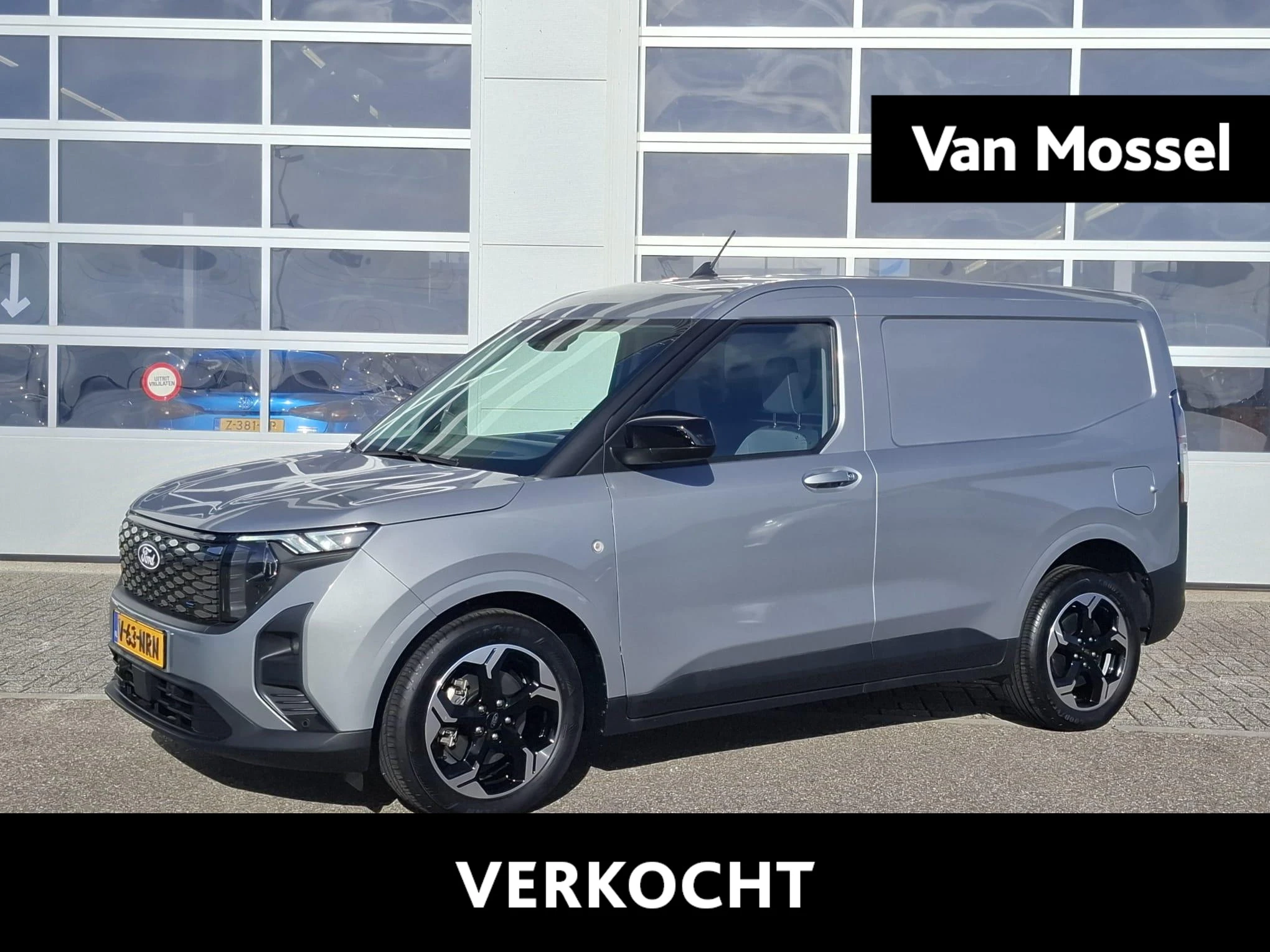Ford-E-Transit Courier-image-0