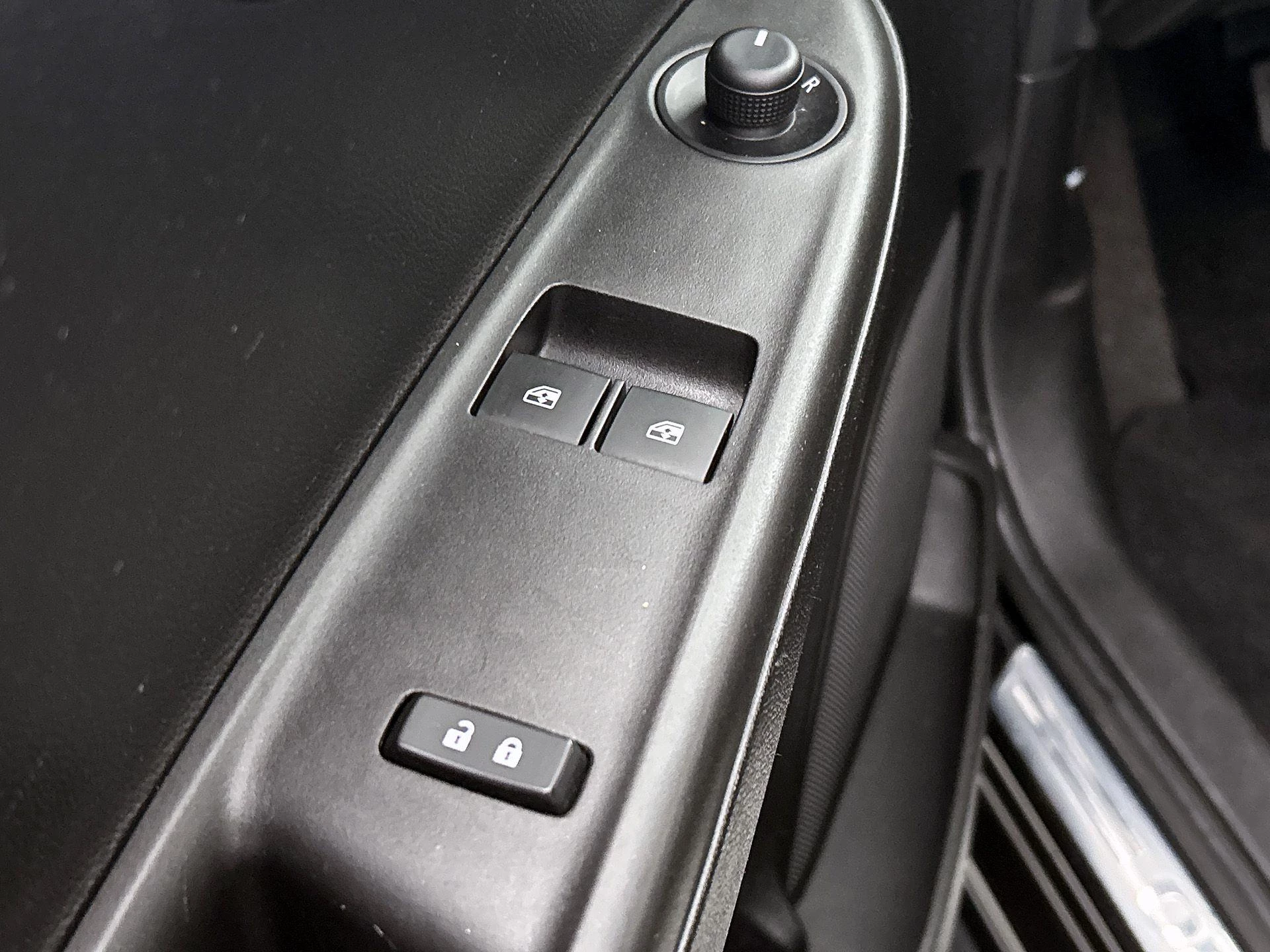 Opel-KARL-image-30