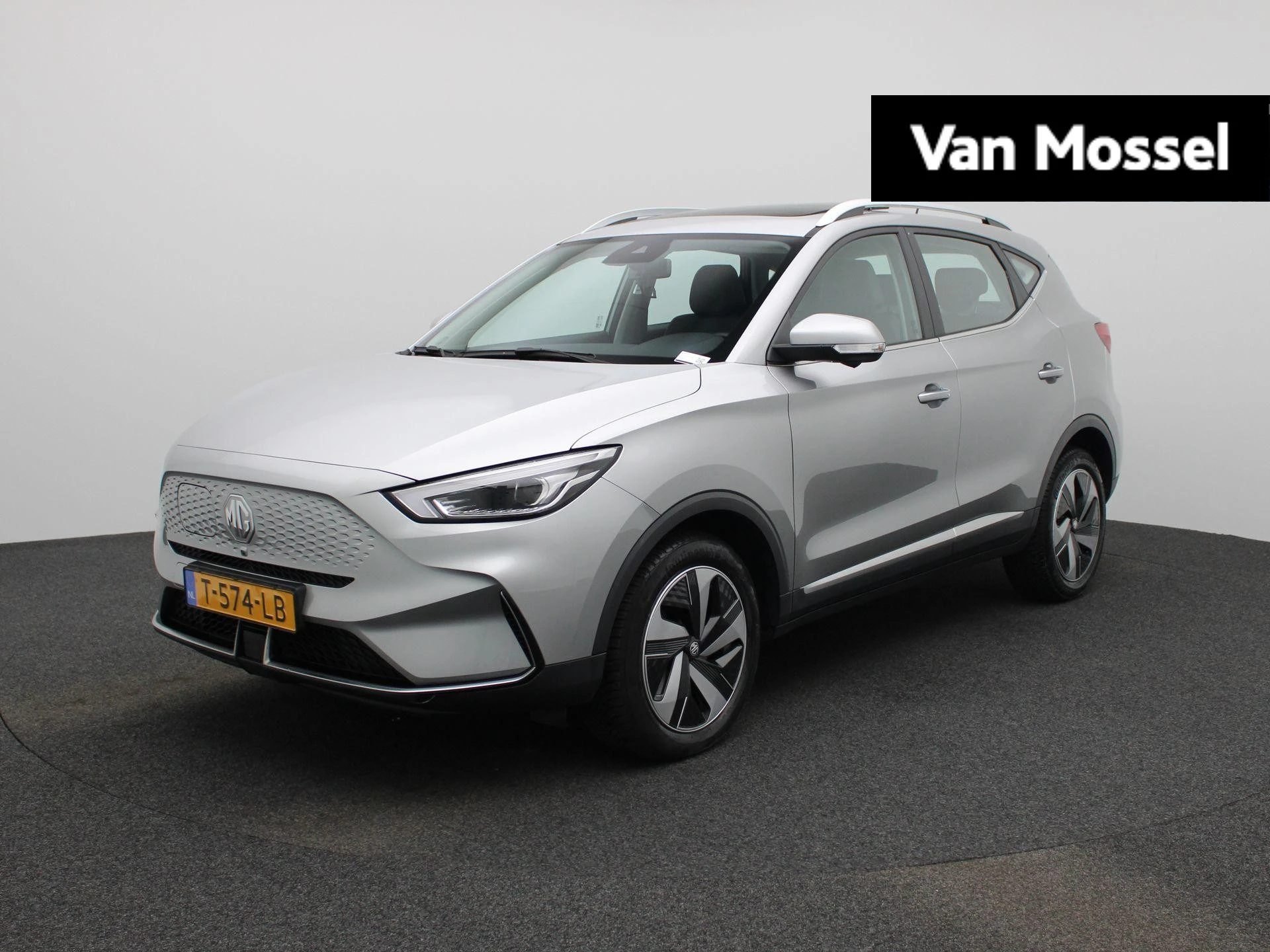 MG-ZS EV-image-0