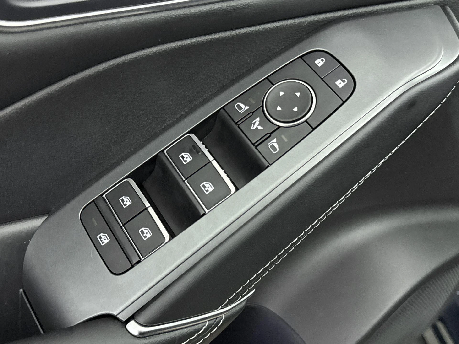 Nissan-QASHQAI-image-26