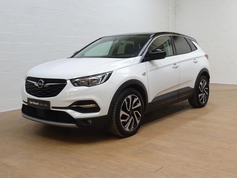 Opel Grandland X 1.6 Turbo S/S AT8 Ultimate