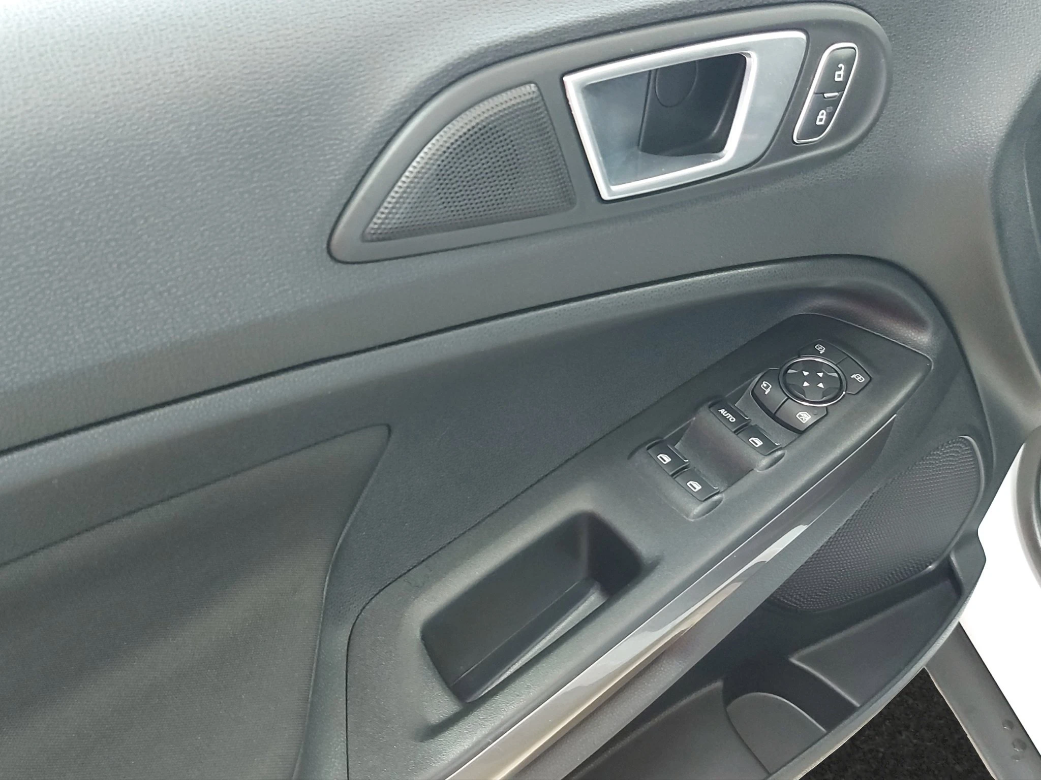 Ford EcoSport Cool&Connect