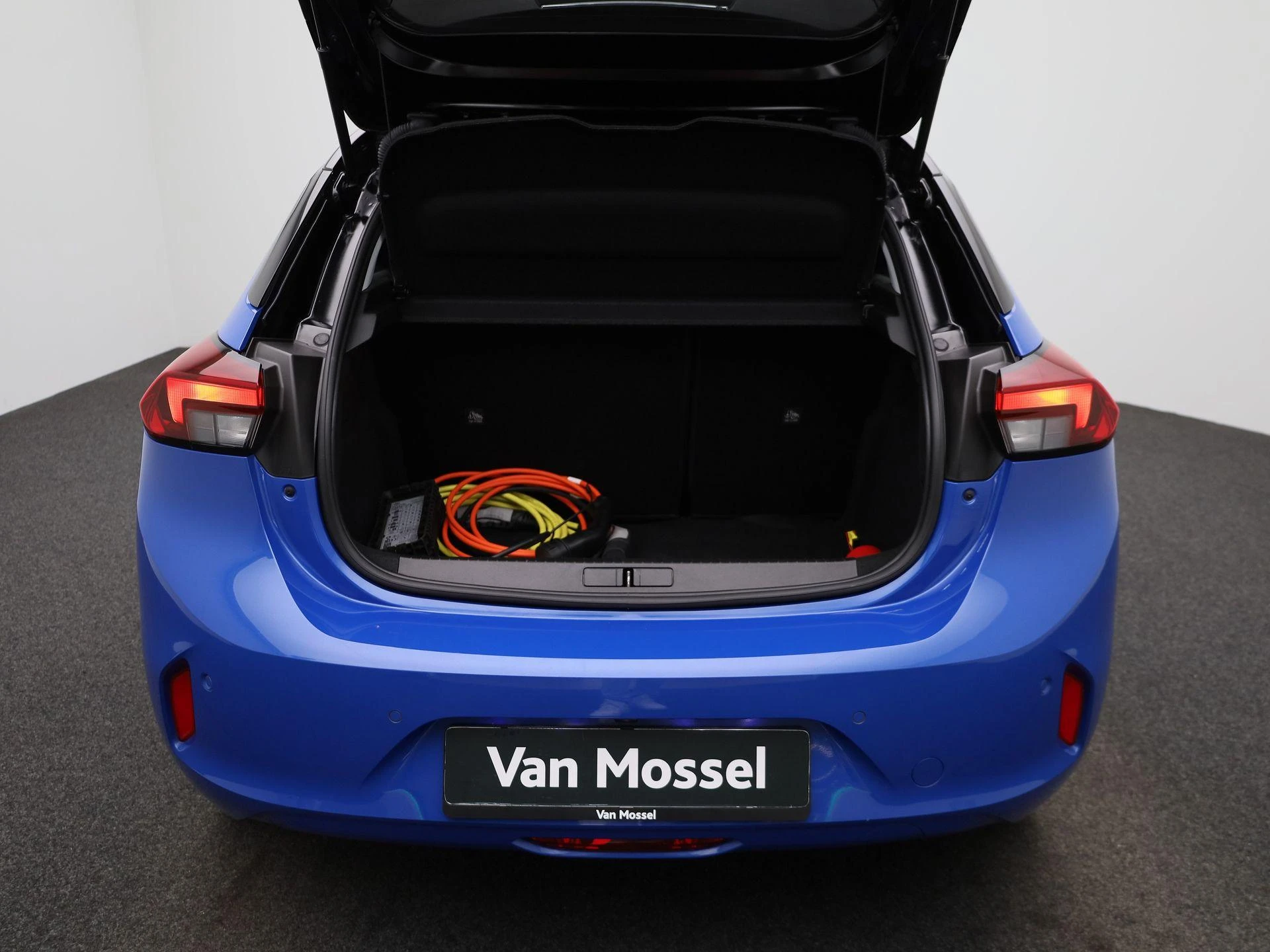 Opel-Corsa-e-image-13