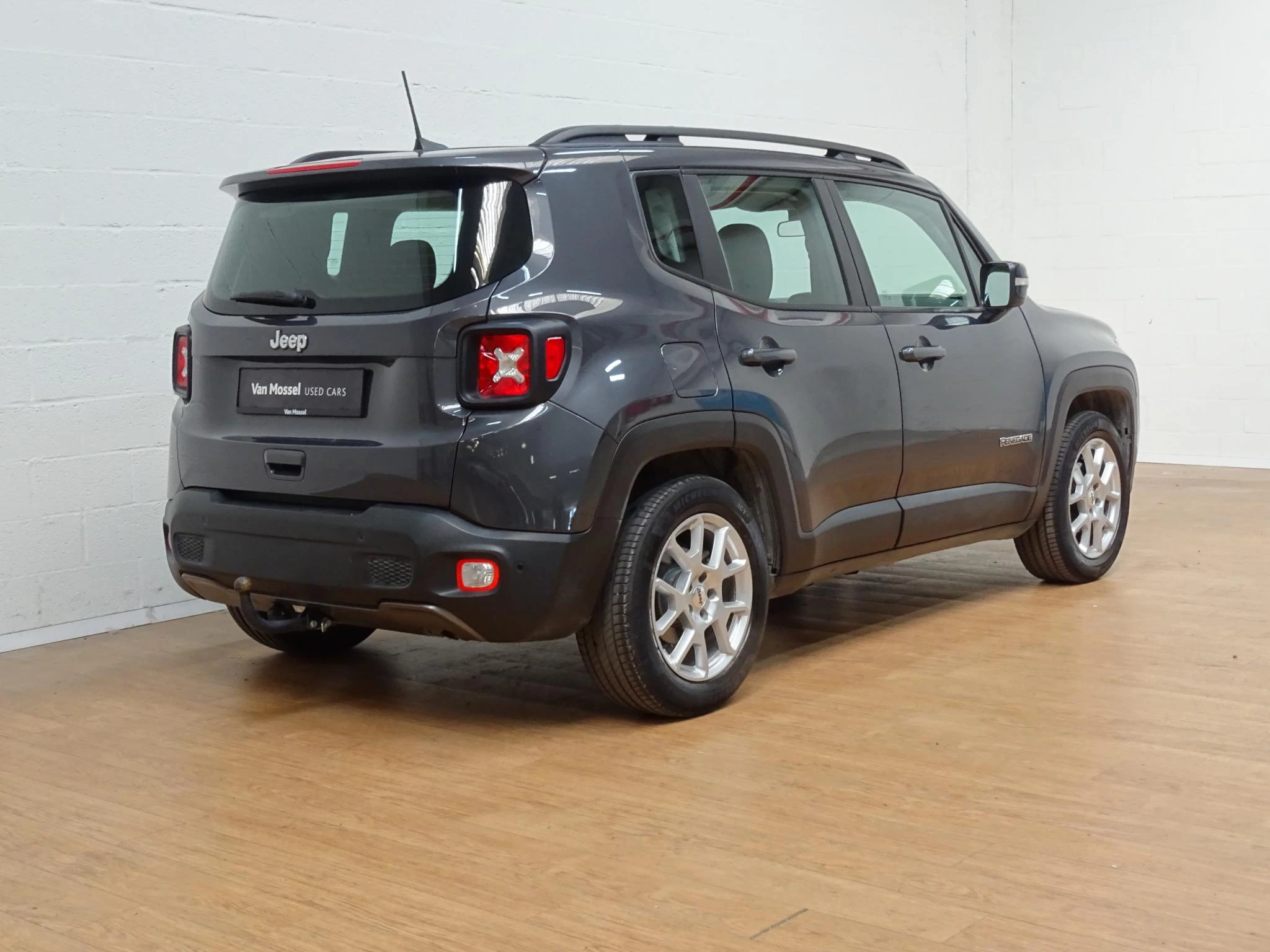 Jeep-Renegade-image-5