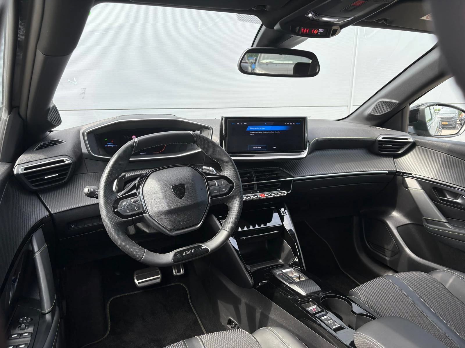 Peugeot 208 1.2 Hybrid 145 e-DCS6 GT