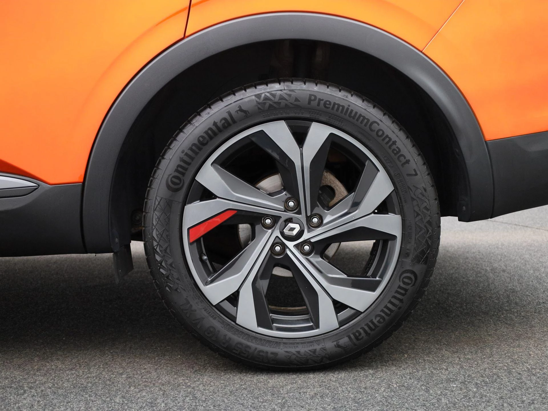 Renault-Arkana-image-12