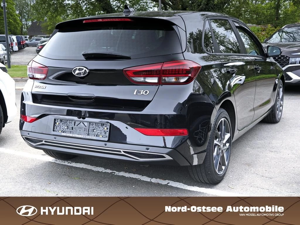 Hyundai i30 1.0 T-GDI CONNECT & GO SHZ LHZ LED NAVI