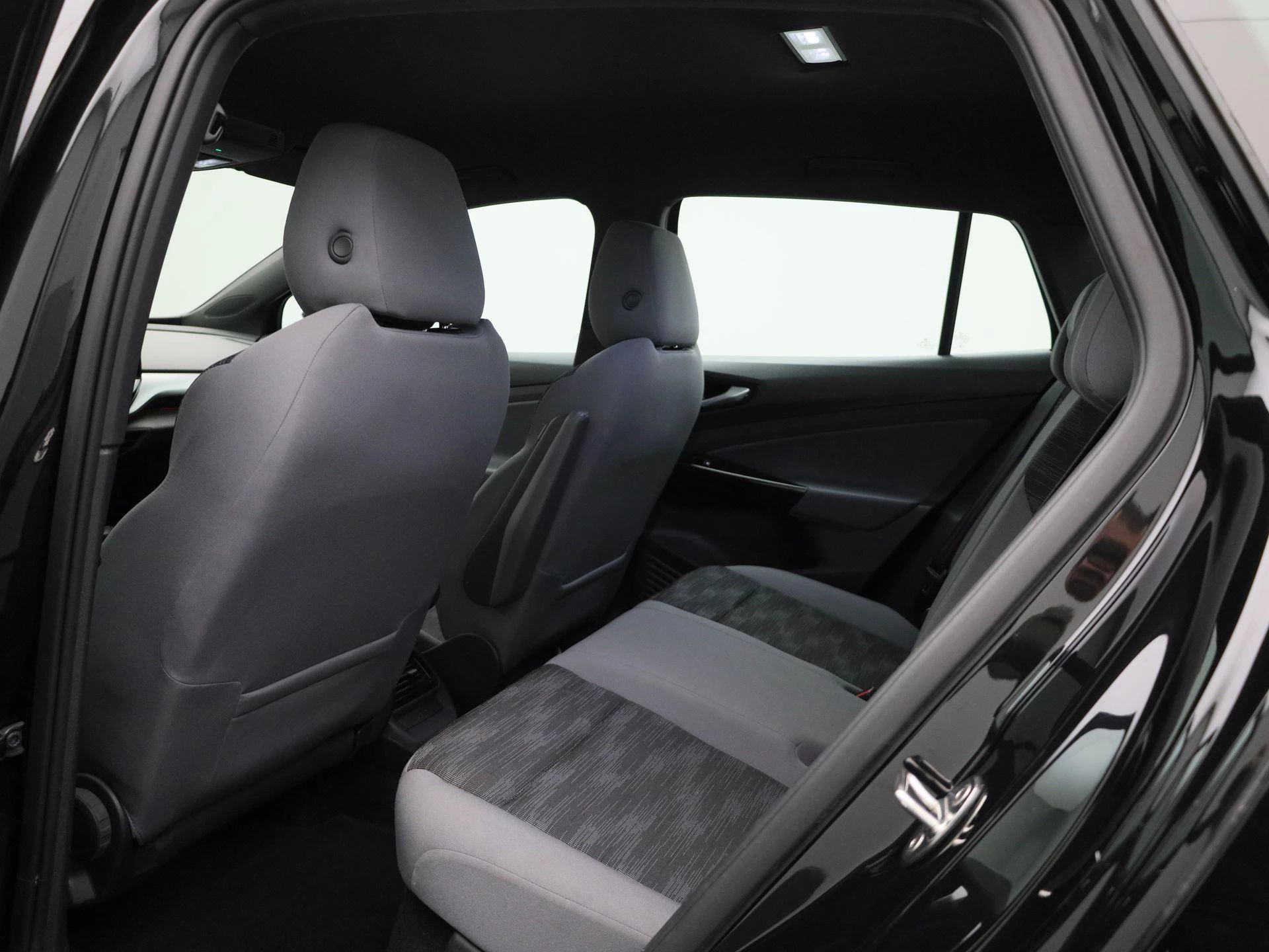 Volkswagen-ID.4-image-8