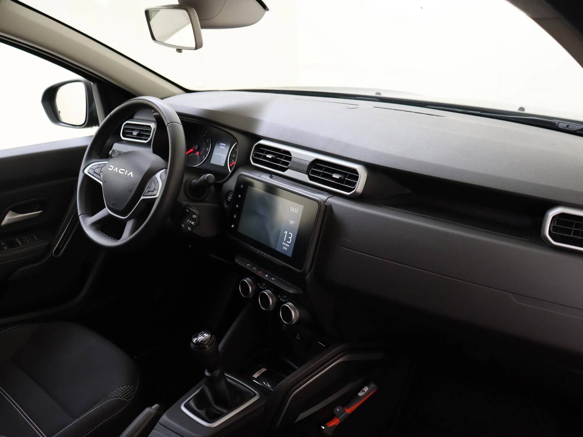 Dacia-Duster-image-4