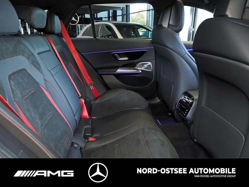 Mercedes-Benz E-Klasse 53 AMG Hybr 4m+ T NIGHT-II PANO AHK 20-ZOLL AMG Line