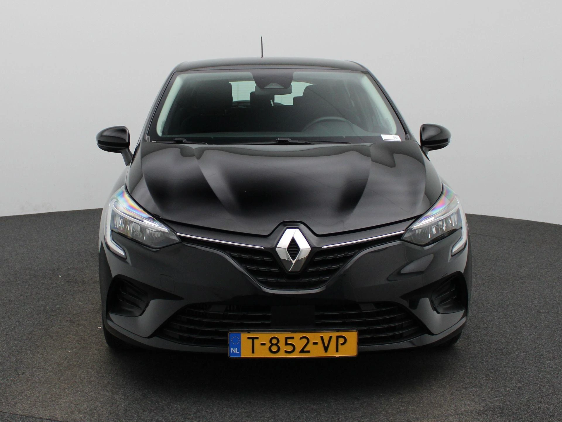 Renault-Clio-image-2