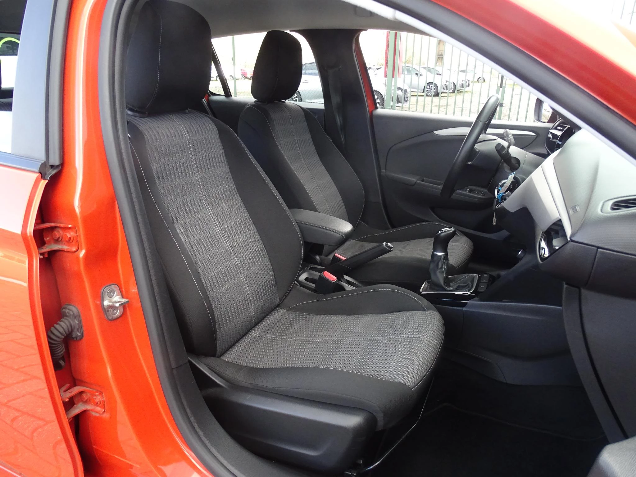Opel-Corsa-image-13