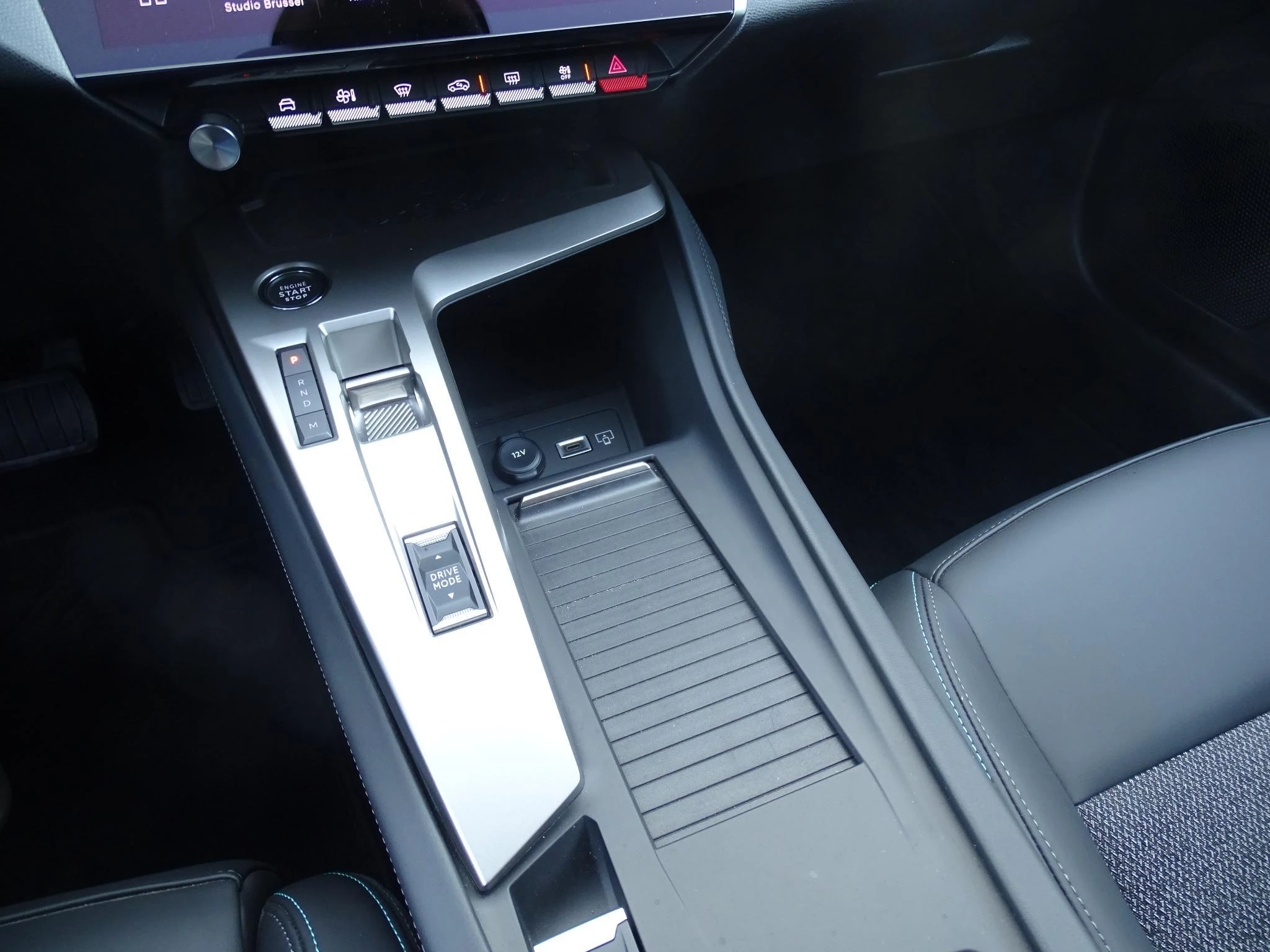 Peugeot-308-image-19