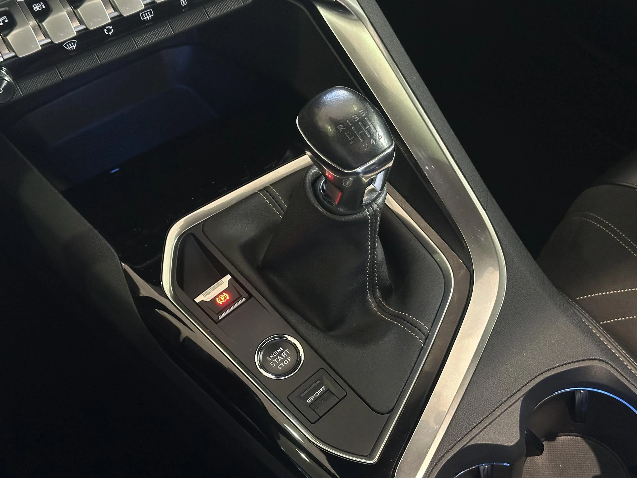 Peugeot-3008-image-18