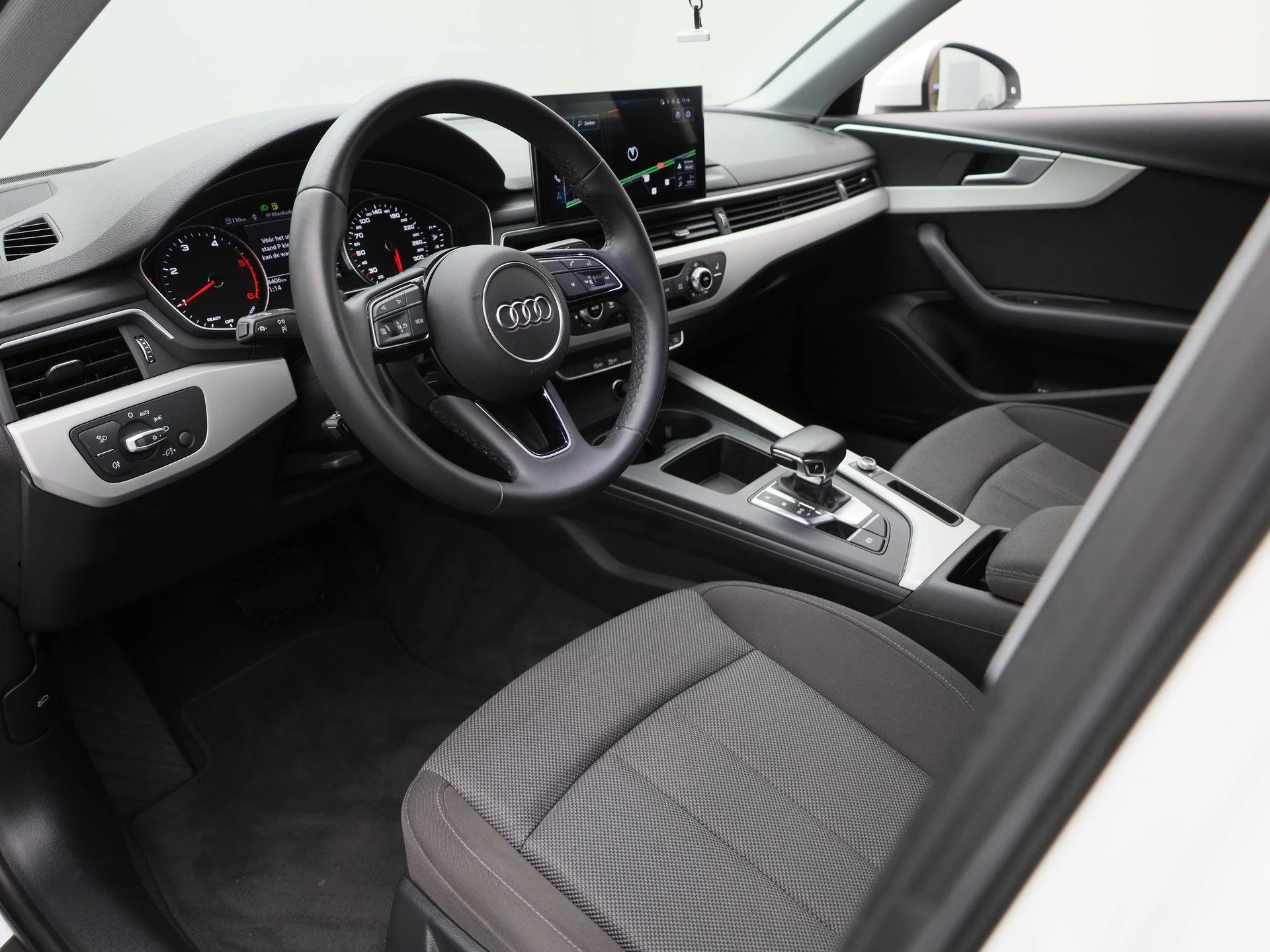Audi-A4-image-15