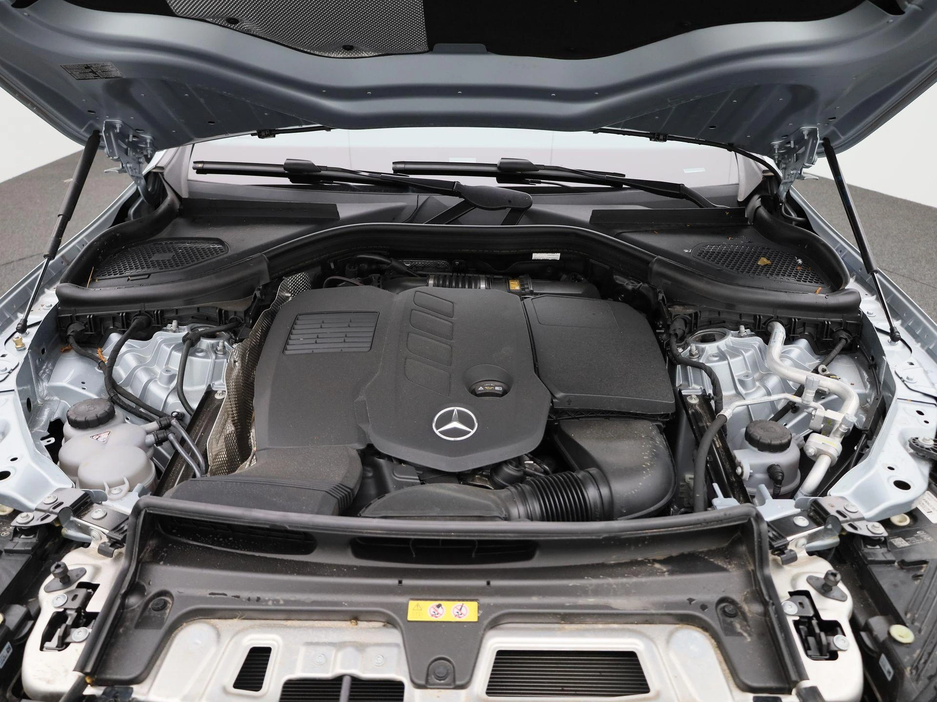 Mercedes-Benz-GLC-image-45