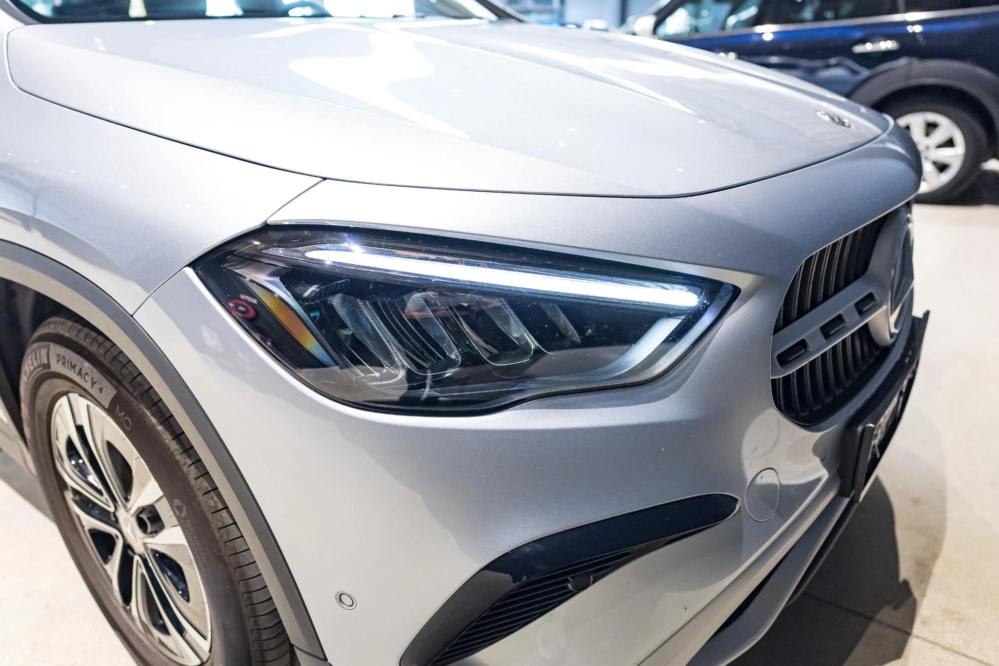 Mercedes-Benz-GLA-image-5