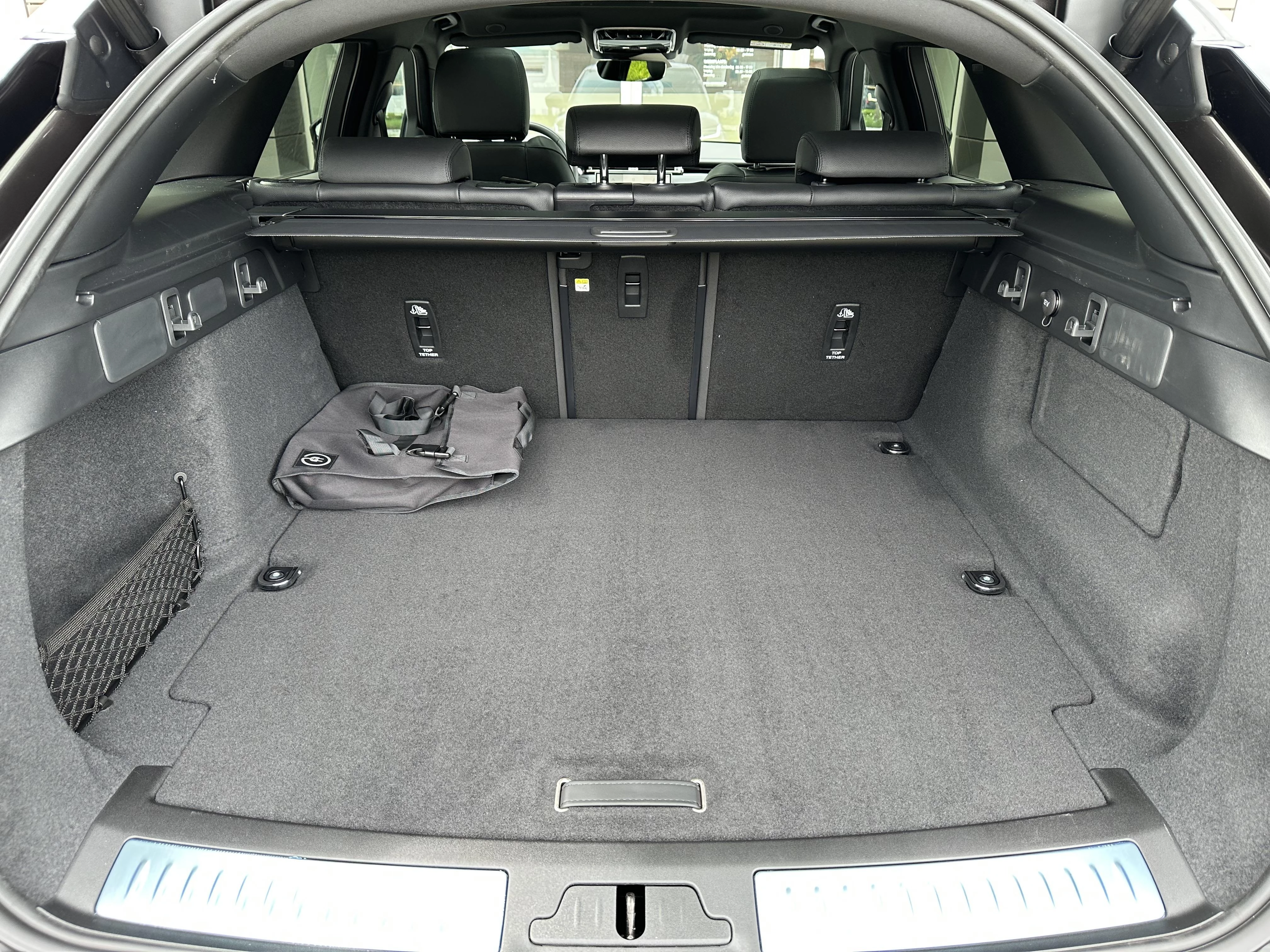 Land Rover Range Rover Velar P400e Dynamic SE AWD Auto. 26MY