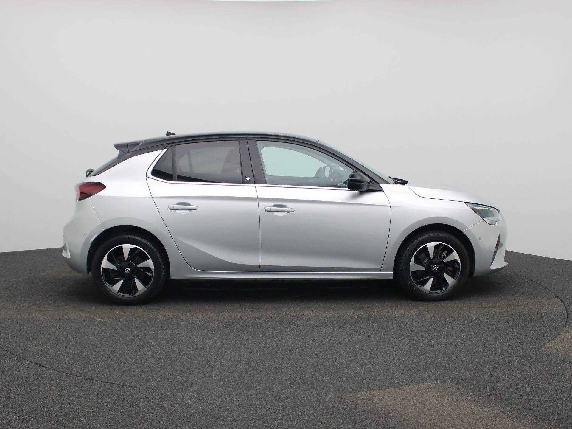 Opel-Corsa-e-image-5