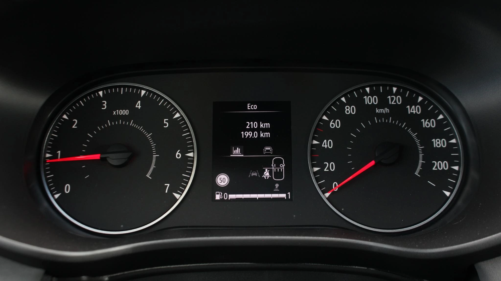 Dacia-Sandero Stepway-image-13