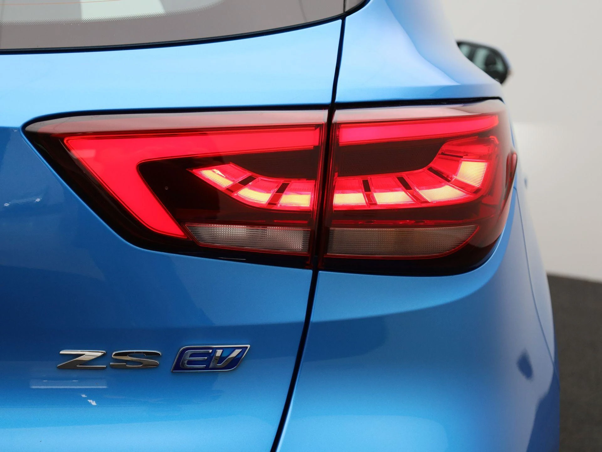 MG-ZS EV-image-40